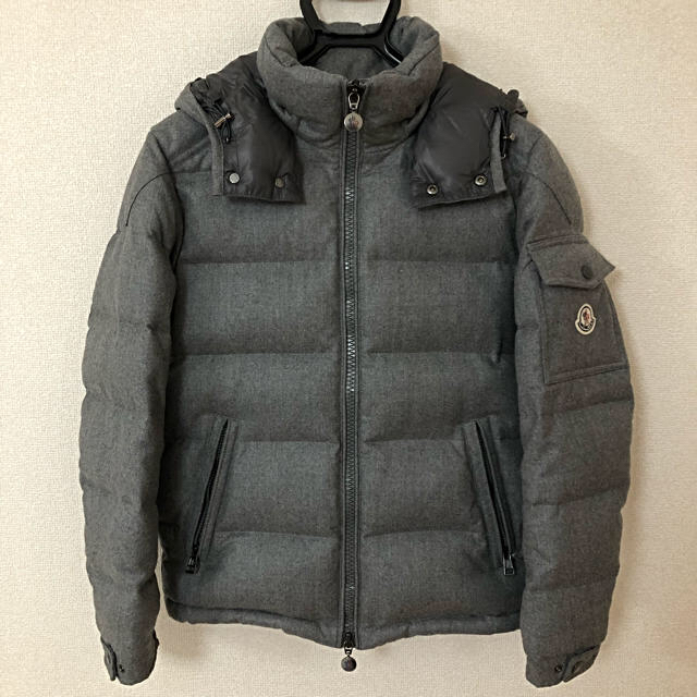 MONCLER(モンクレール)のあんり様専用☆モンクレール【MONTGENEVRE】モンジュネーブル 超美品 メンズのジャケット/アウター(ダウンジャケット)の商品写真