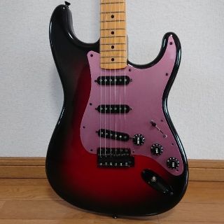 フェンダー(Fender)のFender Ken Stratocaster Galaxy Red ラルク(エレキギター)