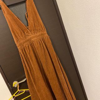 ダブルクローゼット(w closet)のコーデュロイ　ジャンパースカート　ワンピース　ロング(ロングワンピース/マキシワンピース)