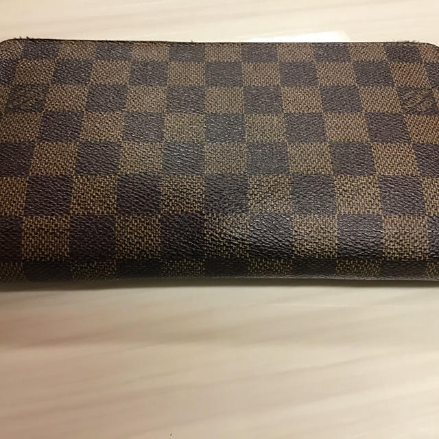 LOUIS VUITTON(ルイヴィトン)のルイヴィトン　ダミエ　ジッピーオーガナイザー　中古品　正規品 レディースのファッション小物(財布)の商品写真