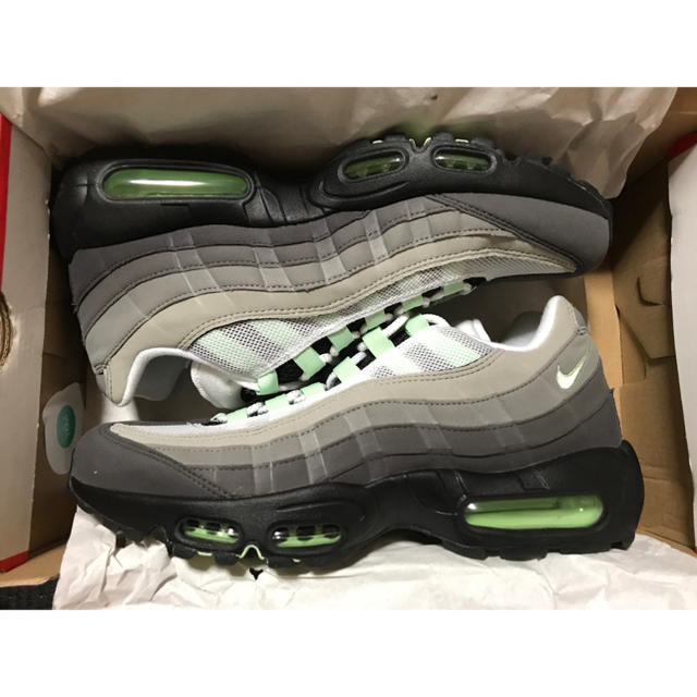 NIKE(ナイキ)の新品 24.0cm ナイキ エアマックス95 ミント AIR MAX MINT メンズの靴/シューズ(スニーカー)の商品写真