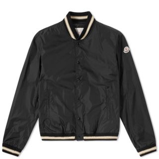 MONCLER(ブルゾン)のフリマアイテム一覧 MONCLER(ブルゾン)のフリマアイテム一覧
