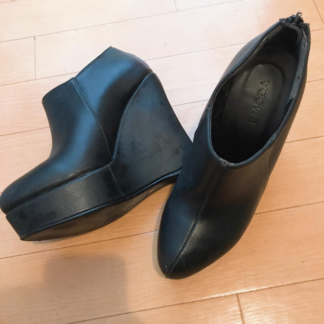 EMODA(エモダ)のEMODA ブーティ レディースの靴/シューズ(ブーティ)の商品写真