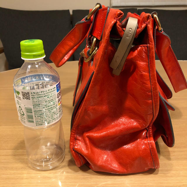 Chloe(クロエ)のクロエ  ハンドバッグ　トート　chloe 本革　レザー　赤　レッド　保証書付 レディースのバッグ(ハンドバッグ)の商品写真