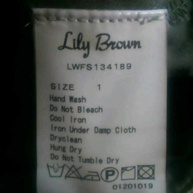 Lily Brown(リリーブラウン)のLily Brown＊タイトスカート レディースのスカート(ひざ丈スカート)の商品写真