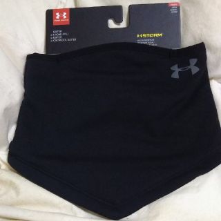 アンダーアーマー(UNDER ARMOUR)のアンダーアーマー 子供用ネックウォーマー 黒(マフラー/ストール)