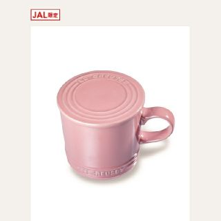 ジャル(ニホンコウクウ)(JAL(日本航空))の新品♥️LE CREUSET限定マグカップ(グラス/カップ)