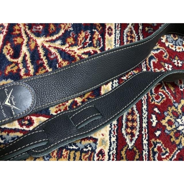 Fender Custom Shop Leather Strap 【非売品】の通販 by ふかっちゃん ...