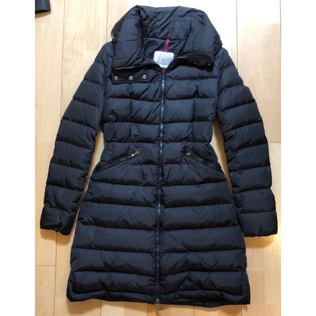 MONCLER(モンクレール)のMONCLER  モンクレール　ダウン FLAMMETTEフラメッテ　 レディースのジャケット/アウター(ダウンコート)の商品写真