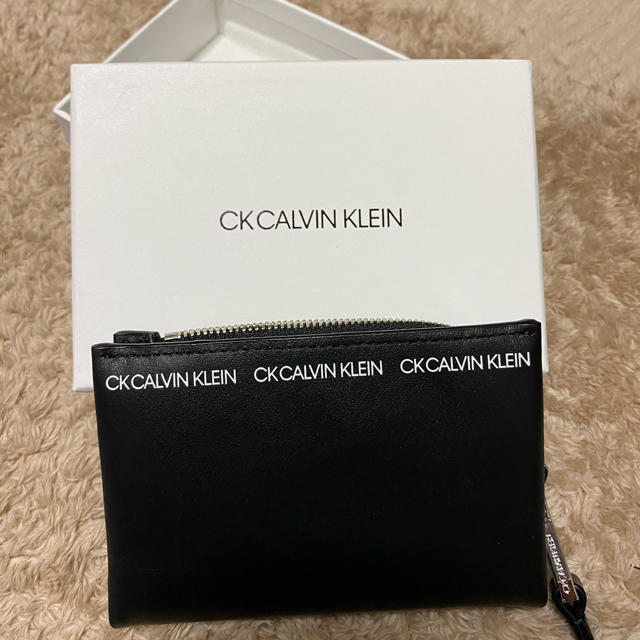 Calvin Klein(カルバンクライン)の小銭入れ&カードケース メンズのファッション小物(コインケース/小銭入れ)の商品写真