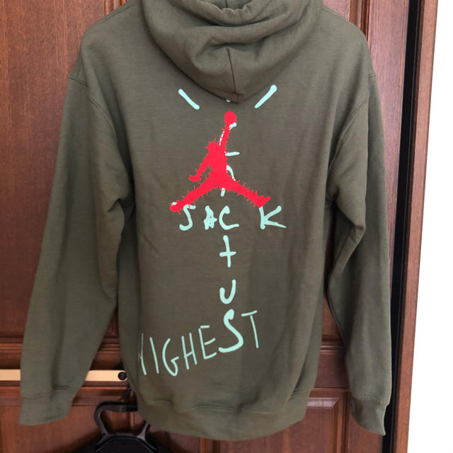 NIKE(ナイキ)のTravis Scott トラビススコット　パーカー メンズのトップス(パーカー)の商品写真