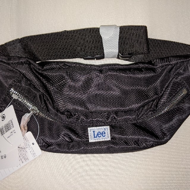 新品未使用　Lee ボディバッグ/ウエストポーチ　BK メンズのバッグ(ウエストポーチ)の商品写真