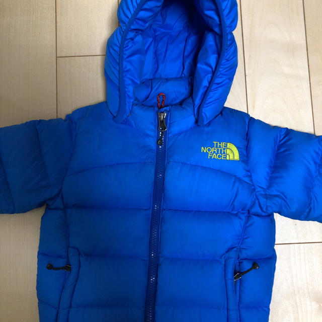 THE NORTH FACE(ザノースフェイス)のy.s様専用ノースフェイスキッズダウン90センチ水色本物 キッズ/ベビー/マタニティのキッズ服男の子用(90cm~)(コート)の商品写真