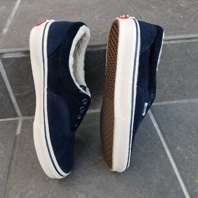 VANS(ヴァンズ)の【tommy様専用】vans  バンズ　エラ　24cm ネイビー　スニーカー レディースの靴/シューズ(スニーカー)の商品写真