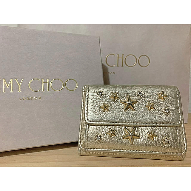 JIMMY CHOO(ジミーチュウ)のお値下げ　ジミーチュー Jimmy choo ミニ財布 財布 三つ折り財布  レディースのファッション小物(財布)の商品写真