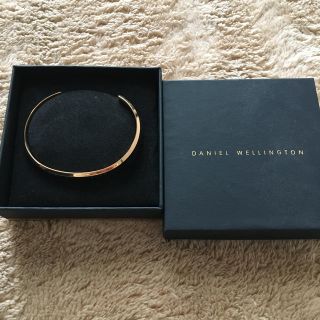 ダニエルウェリントン(Daniel Wellington)のダニエルウェリントンのバングル(ブレスレット/バングル)