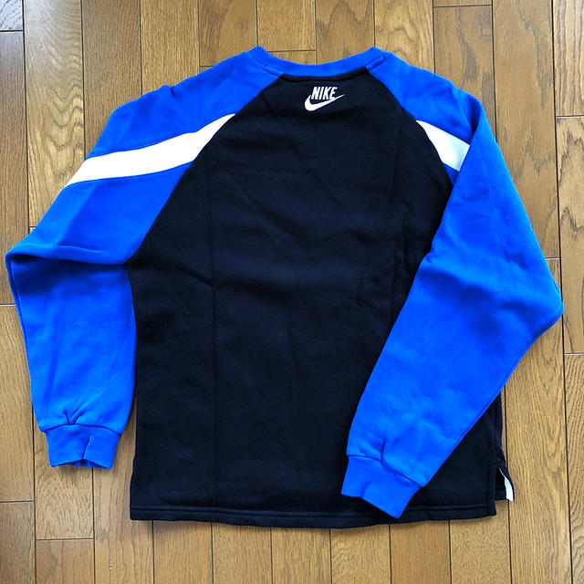 NIKE(ナイキ)の【値下げ✨】NIKE　トレーナー　150センチＭ キッズ/ベビー/マタニティのキッズ服男の子用(90cm~)(その他)の商品写真