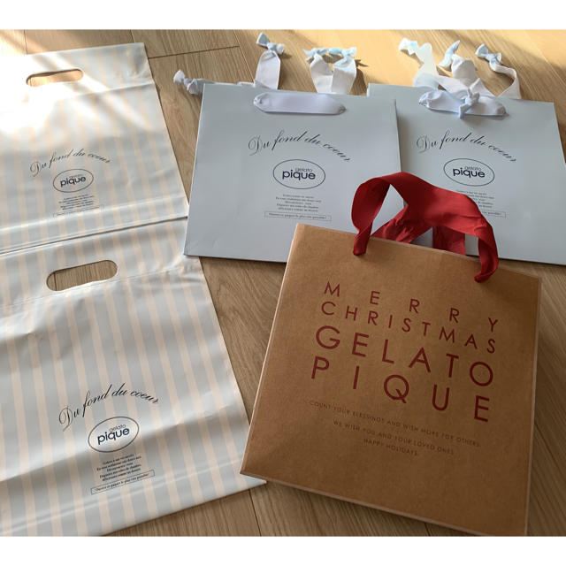 Gelato Pique ジェラートピケ ショッパー 5枚 クリスマス プレゼント ギフトの通販 By ぶーくん ジェラートピケならラクマ Gelato Pique ジェラートピケ ショッパー 5枚 クリスマス プレゼント ギフトの通販 By ぶーくん ジェラートピケならラクマ