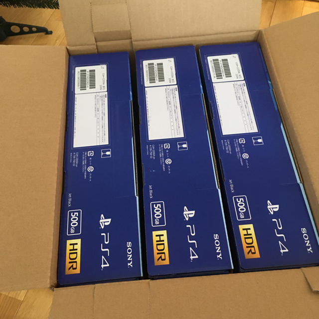 流行 PlayStation4 - SONY PS4 500GB CUHー2200AB01 新品 3台 送料込み ...
