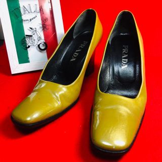 プラダ(PRADA)のPRADA プラダ　8cmヒール　モスグリーン　パンプス(ハイヒール/パンプス)