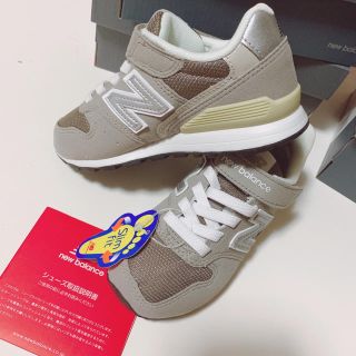 ニューバランス(New Balance)の新品 ニューバランス スニーカー 996 17.0 グレー キッズ(スニーカー)