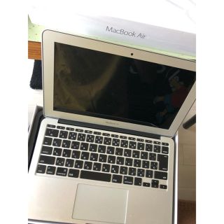 アップル(Apple)のMacBook Air 11inch 2015年モデル(ノートPC)