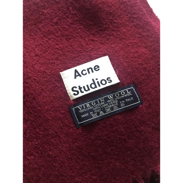 ACNE(アクネ)のacne studios ストール バーガンディー レディースのファッション小物(マフラー/ショール)の商品写真