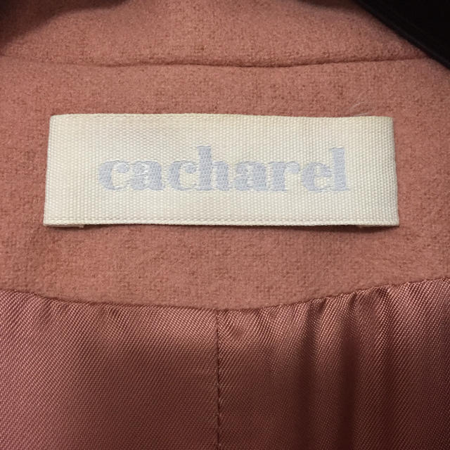 cacharel(キャシャレル)の【_rikaela様専用】キャシャレル ピンクコート 美品 レディースのジャケット/アウター(ロングコート)の商品写真