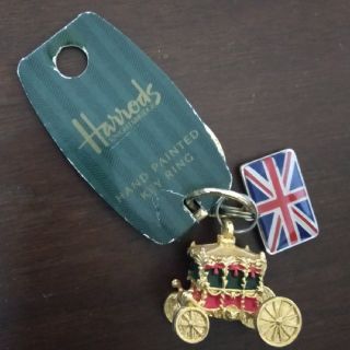 ハロッズ(Harrods)の【値下げ】【Harrods】キーホルダー　stage coach(キーホルダー)