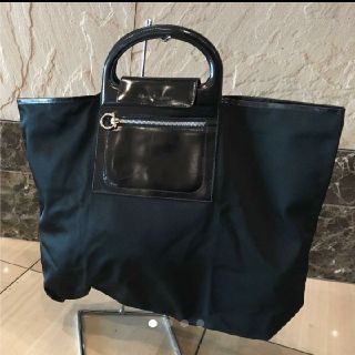 サルヴァトーレフェラガモ(Salvatore Ferragamo)の♥️専用♥️正規品★フェラガモ★旅行バッグ マザーズバッグ(トートバッグ)