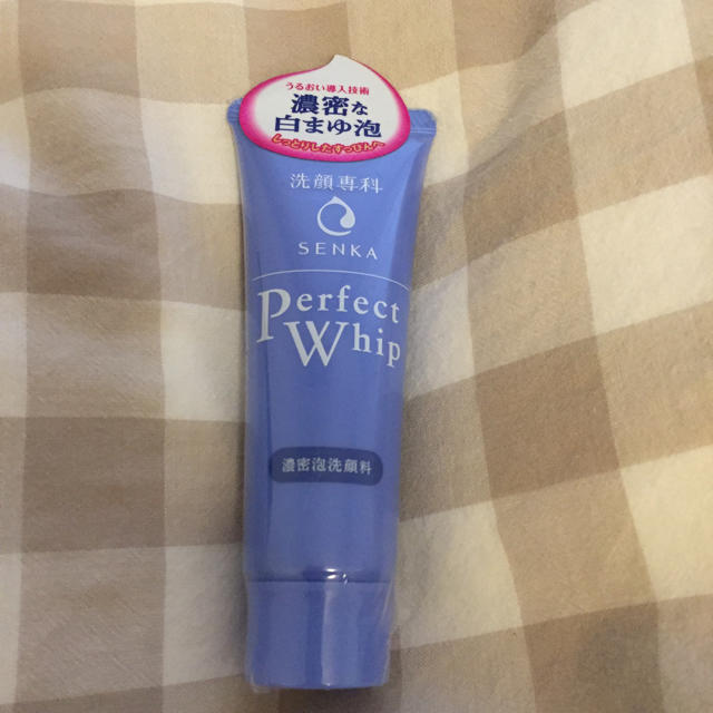 SHISEIDO (資生堂)(シセイドウ)の洗顔専科パーフェクトホイップu洗顔フォーム40g コスメ/美容のスキンケア/基礎化粧品(洗顔料)の商品写真