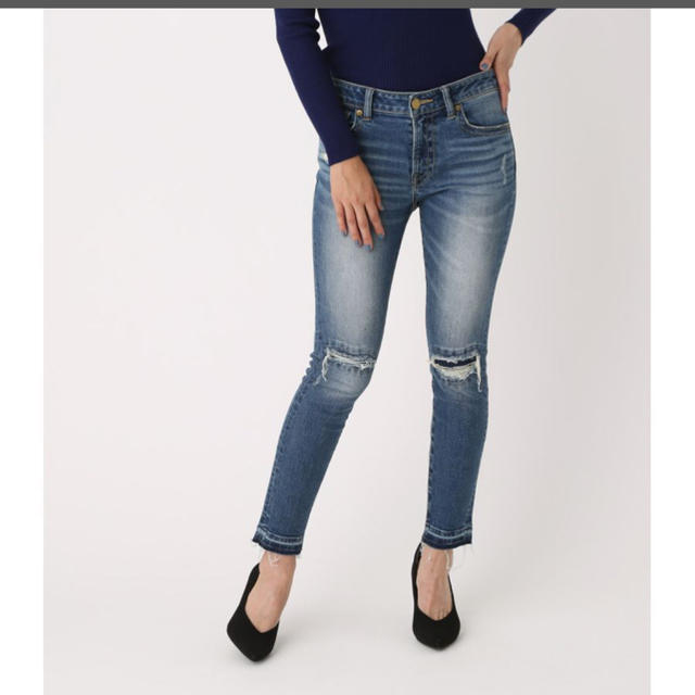 AZUL by moussy(アズールバイマウジー)のAZUL by moussy  REPAIR DENIM SKINNY レディースのパンツ(デニム/ジーンズ)の商品写真