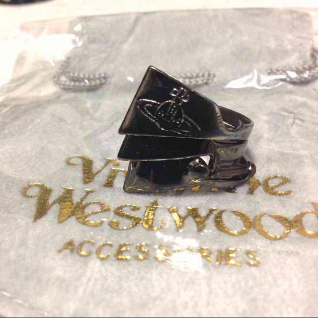 Vivienne Westwood(ヴィヴィアンウエストウッド)のヴィヴィアン ダスターリング レディースのアクセサリー(リング(指輪))の商品写真