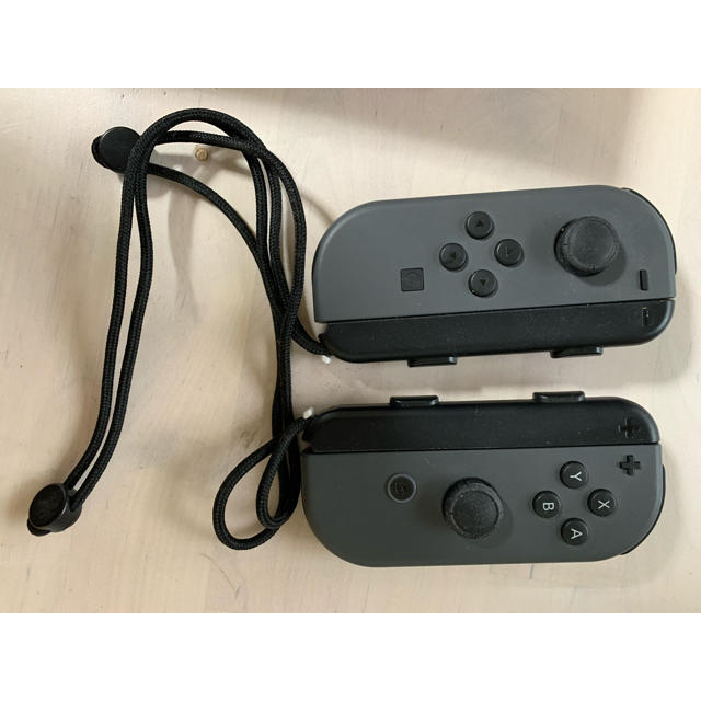 Nintendo Switch(ニンテンドースイッチ)の任天堂スイッチ　　Joy-Conグレー エンタメ/ホビーのゲームソフト/ゲーム機本体(その他)の商品写真