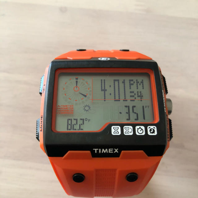 TIMEX タイメックス エクスペディションWS4 オレンジ