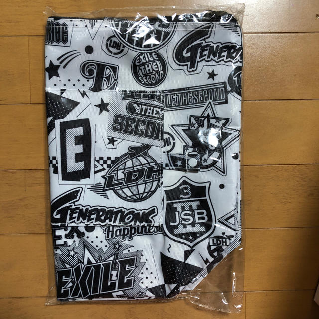 EXILE TRIBE(エグザイル トライブ)のEXILE TRIBE エコバッグ エンタメ/ホビーのタレントグッズ(その他)の商品写真