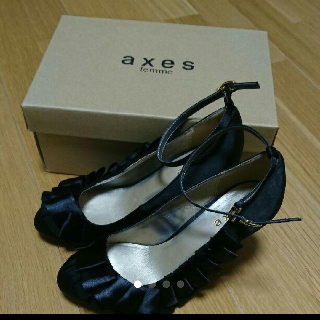axes femme(アクシーズファム)のアクシーズファム 黒パンプス レディースの靴/シューズ(ハイヒール/パンプス)の商品写真