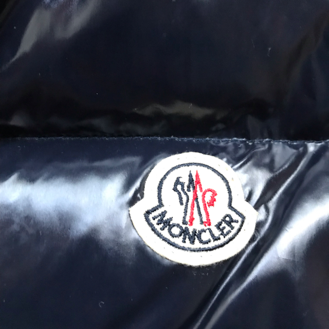 MONCLER(モンクレール)のモンクレール ダウンベスト ネイビー サイズ2 メンズのジャケット/アウター(ダウンベスト)の商品写真