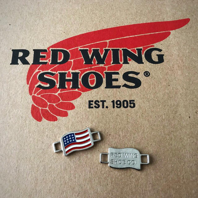 REDWING(レッドウィング)の【レッドウィング】非売品 純正レースキーパー(星条旗) 2個1組 メンズの靴/シューズ(ブーツ)の商品写真