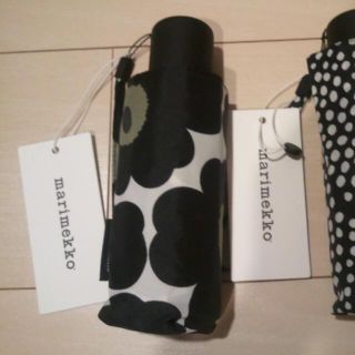 マリメッコ(marimekko)の折りたたみ傘 marimekko【新品】(傘)