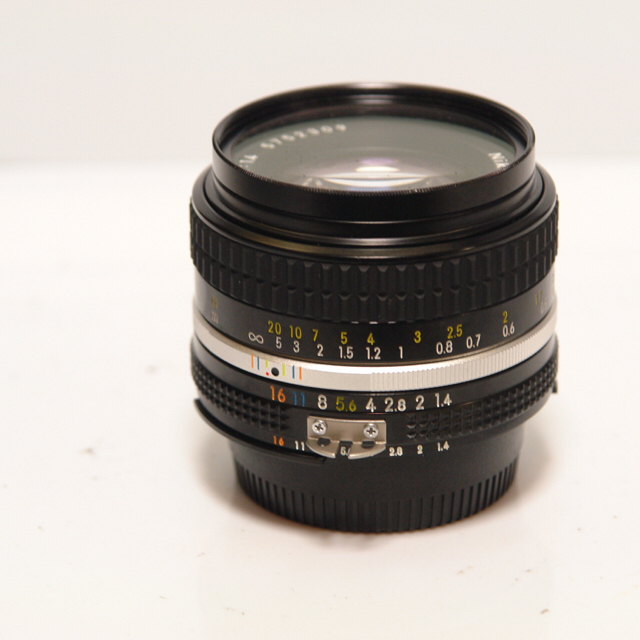 Nikonニコン　NIKKOR F1.4 50mm ai-s 1