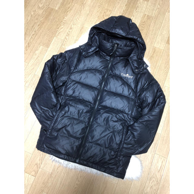 美品】Carhartt カーハート ダウンジャケット フード付き 刺繍ロゴ-