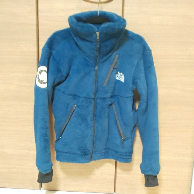 THE NORTH FACE(ザノースフェイス)のchana様専用。ノースフェイスアンタークティカバーサロフトジャケットM メンズのジャケット/アウター(ブルゾン)の商品写真