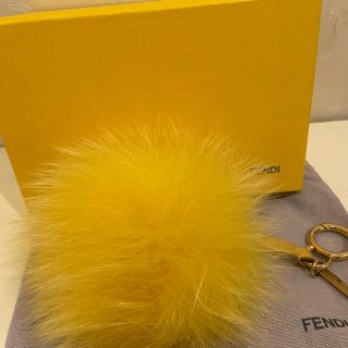 フェンディ(FENDI)のお値下げ❤️FENDI. ボンボンチャーム　フォックスファー❤️(チャーム)