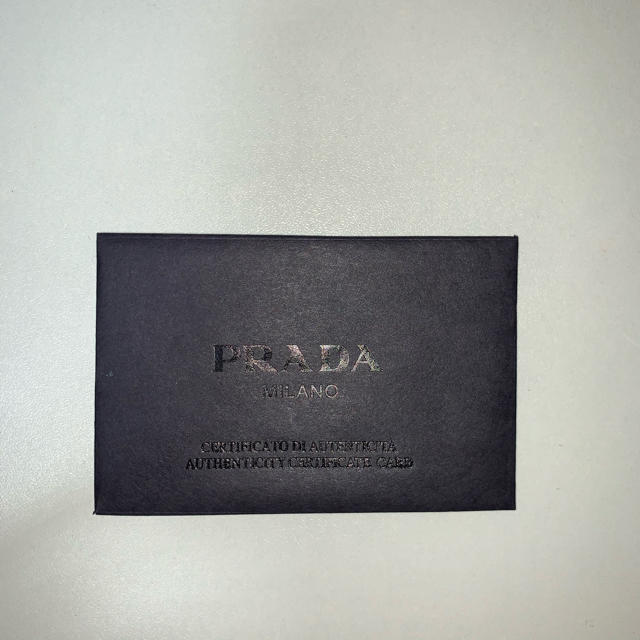 PRADA 財布 3