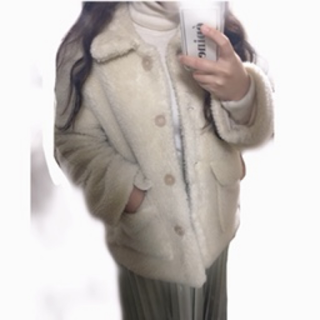 最終お値段　ボアコート レディースのジャケット/アウター(毛皮/ファーコート)の商品写真