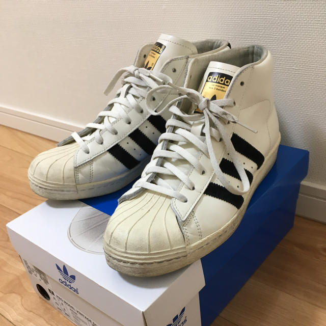 adidas(アディダス)の〈adidas〉PRO MODEL VINTAGE DLX メンズの靴/シューズ(スニーカー)の商品写真