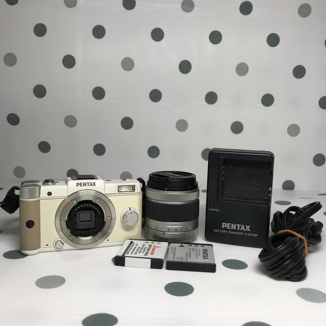 Pentax Q ズームレンズキット Pentax Q ズームレンズキット