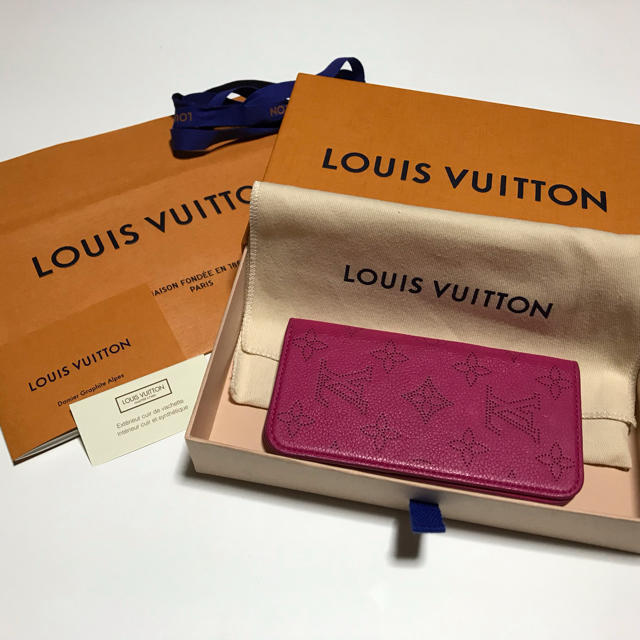 LOUIS VUITTON - ルイヴィトン マヒナ iPhone6 7 8用ケース 箱などの付属品有の通販