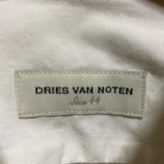 DRIES VAN NOTEN(ドリスヴァンノッテン)のドリスヴァンノッテン　白　ロングコットンシャツ メンズのトップス(シャツ)の商品写真